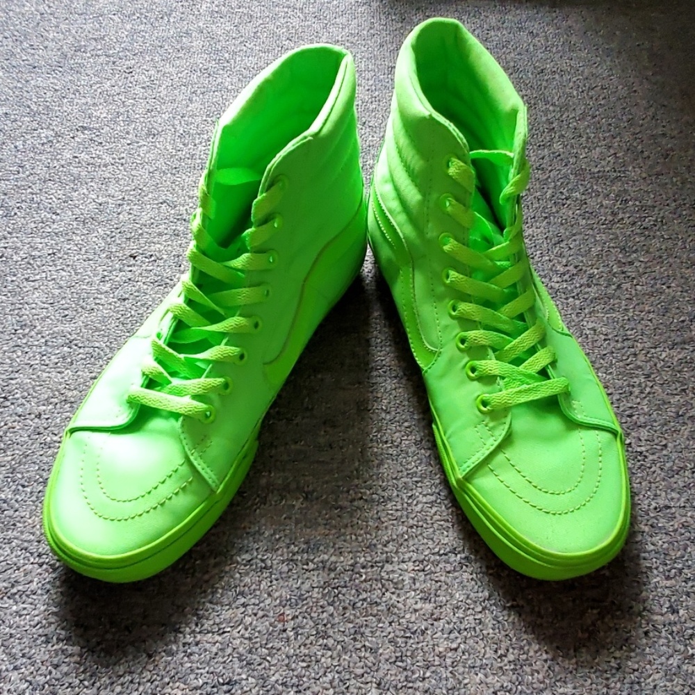 Van's off the wall shoes